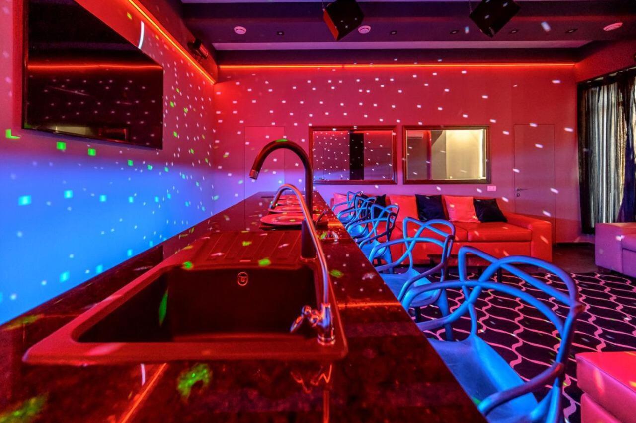 Party Luxury 3Br Sea View Apartment In Arcadia Odesa Exterior foto